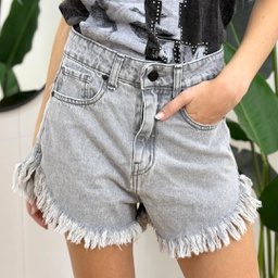 [ISOSH103] SHORT JULIANA